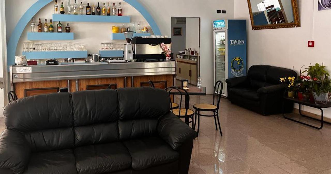 Due Gemelle Hotell Rimini Exteriör bild